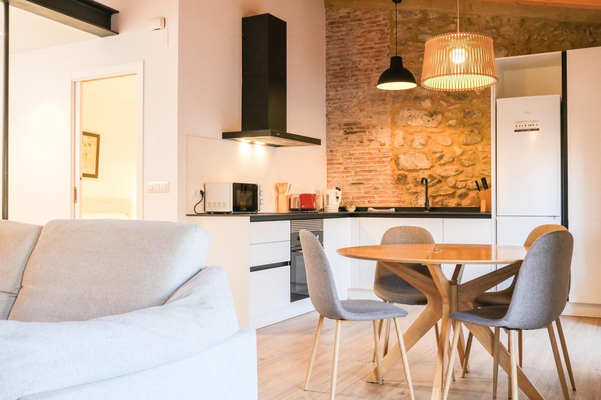 Ganganell Atic Apartamento Con Terraza En Besalu Exterior photo