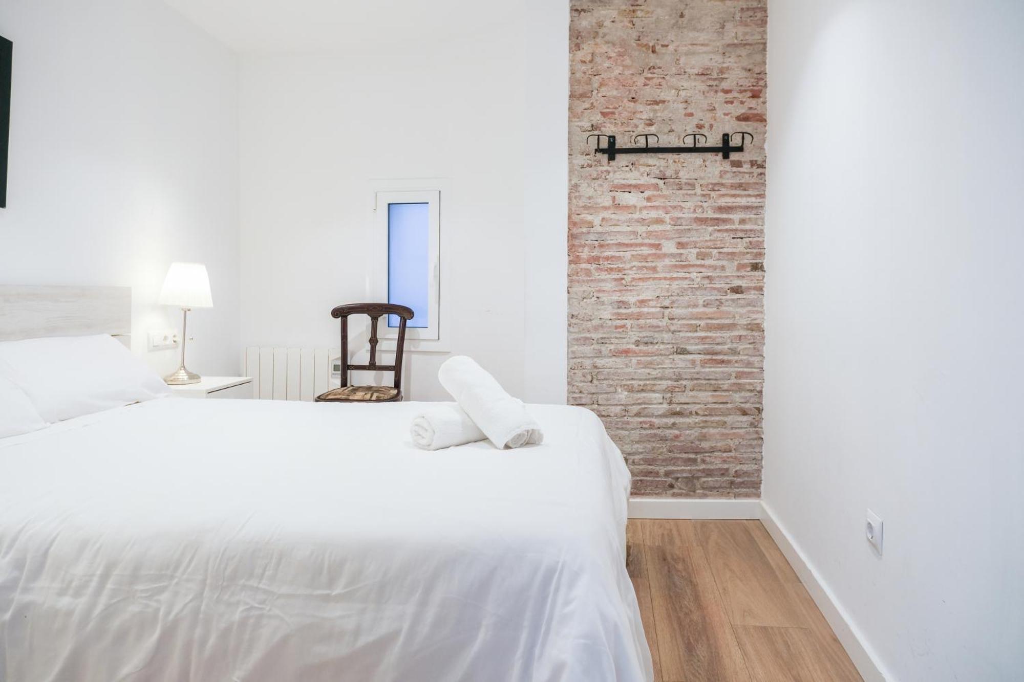 Ganganell Atic Apartamento Con Terraza En Besalu Exterior photo