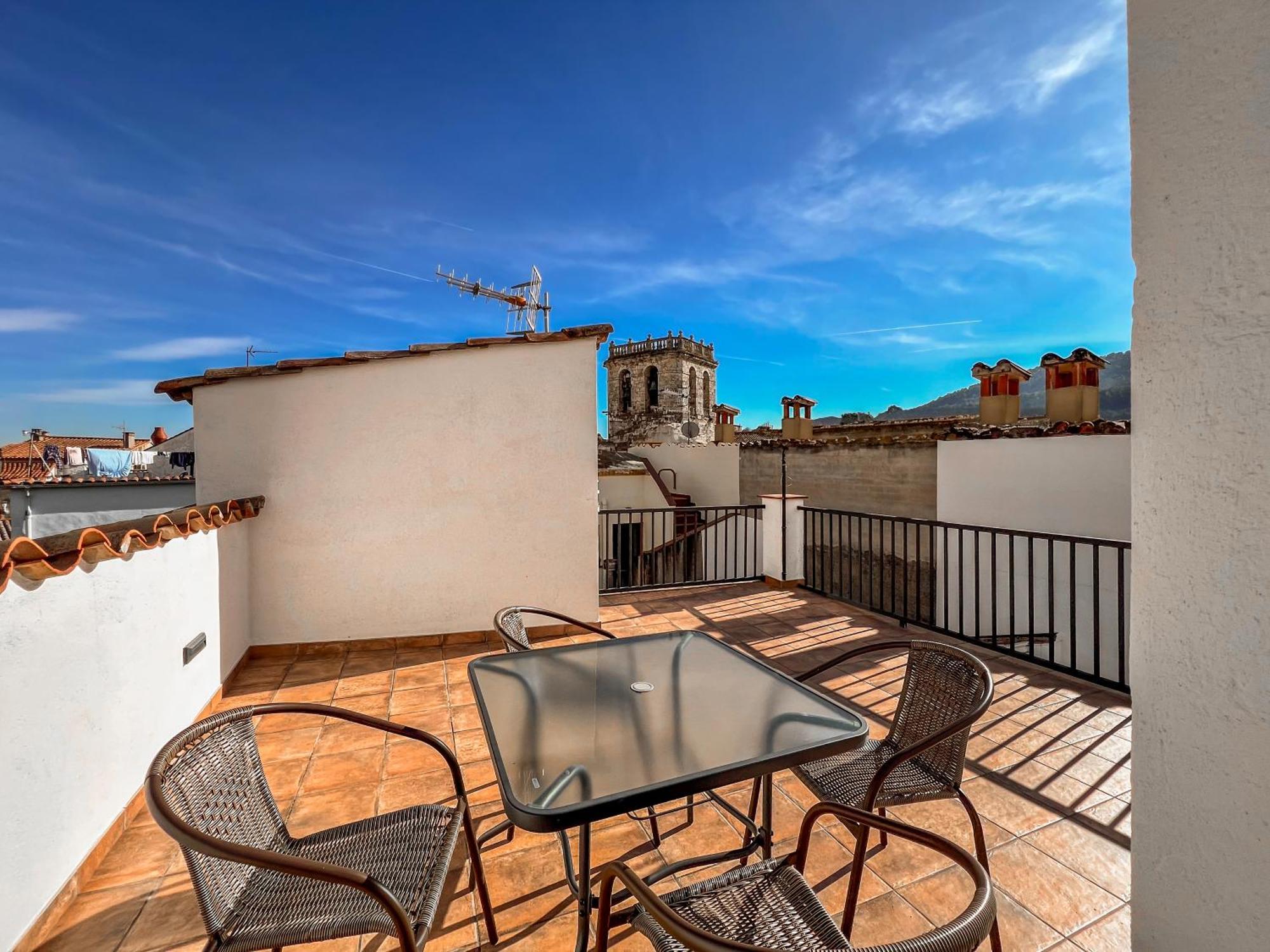 Ganganell Atic Apartamento Con Terraza En Besalu Exterior photo